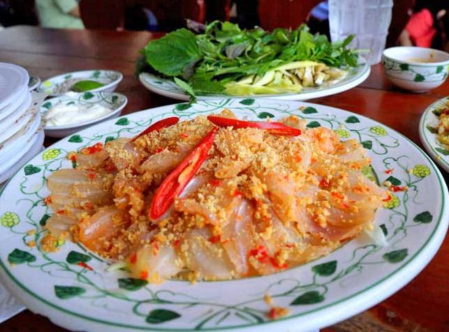 Nhech-fish-salad-Ninh-Binh-Vietnam-4